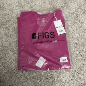 FIGS XS top